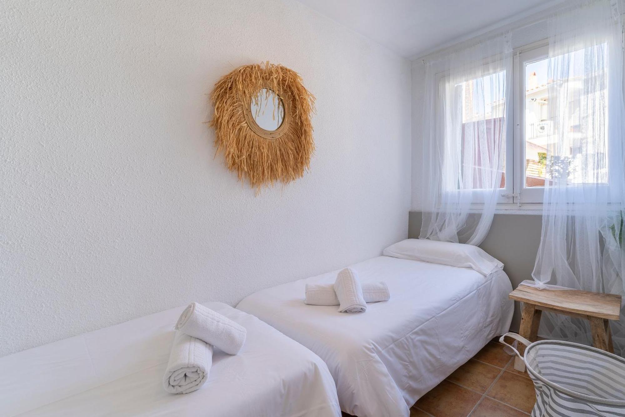 Apartamentos Casa Marea Calella Palafrugell Con Parking Calella De Palafrugell Exterior foto